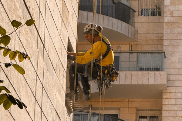חיזוק אריחים בסנפלינג